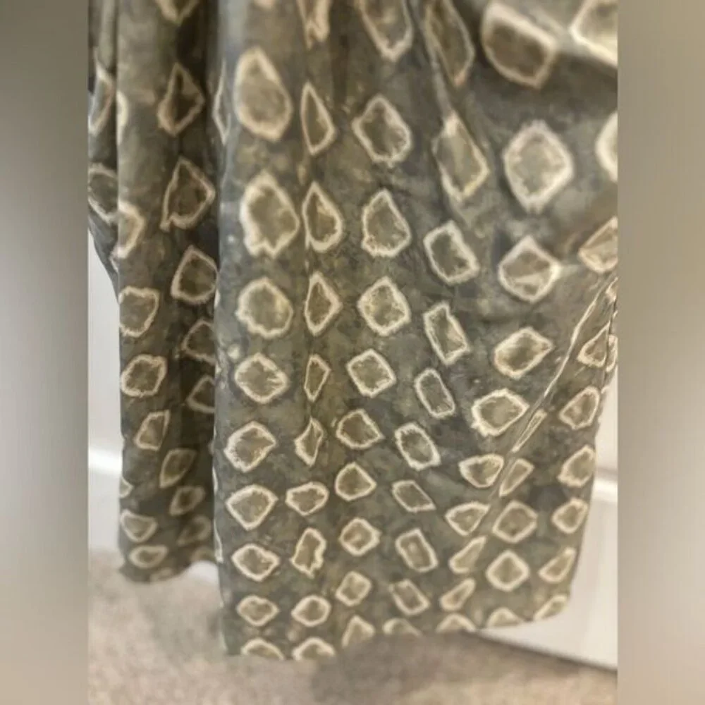 Banana Republic tank size small - Picture 3 of 5